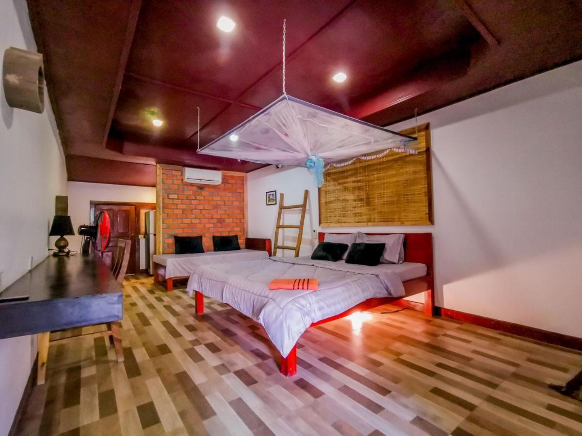 Yi Family Homestay Сиемрип Экстерьер фото