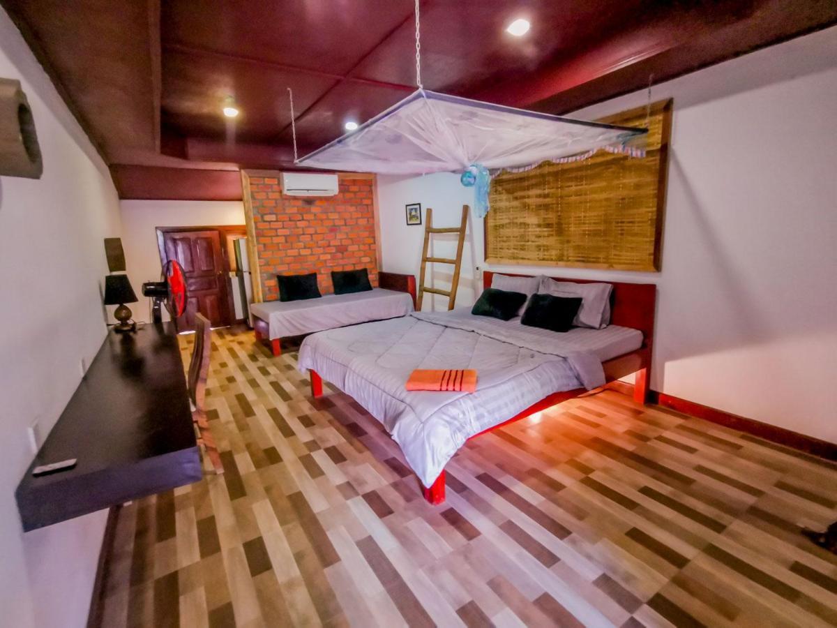 Yi Family Homestay Сиемрип Экстерьер фото